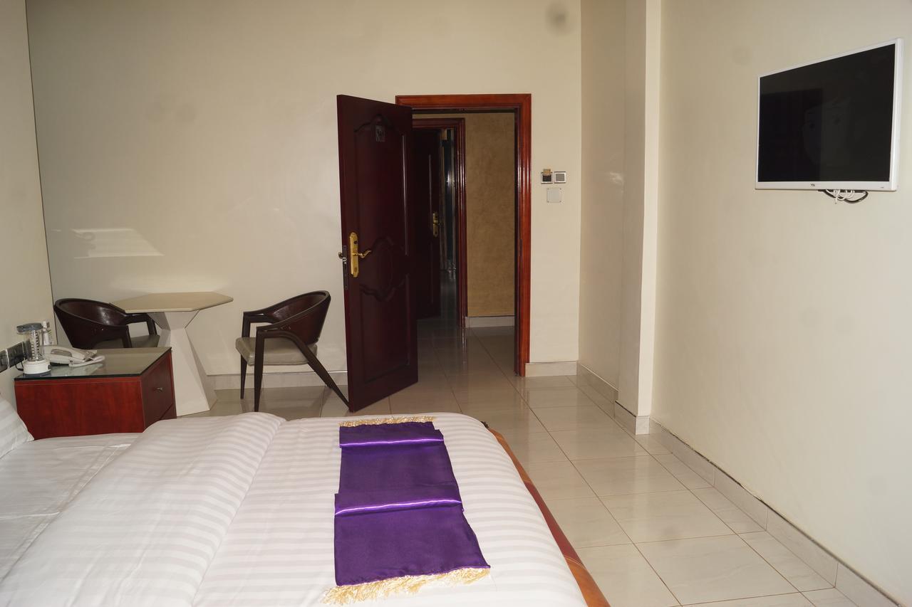 Hotel Ok Kampala Exterior foto
